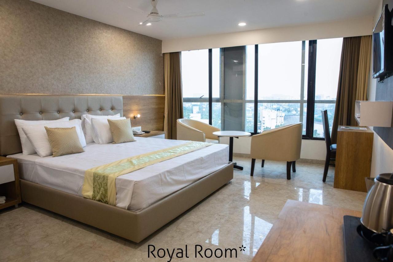 Hotel Grace Galaxy Mumbai Exterior photo